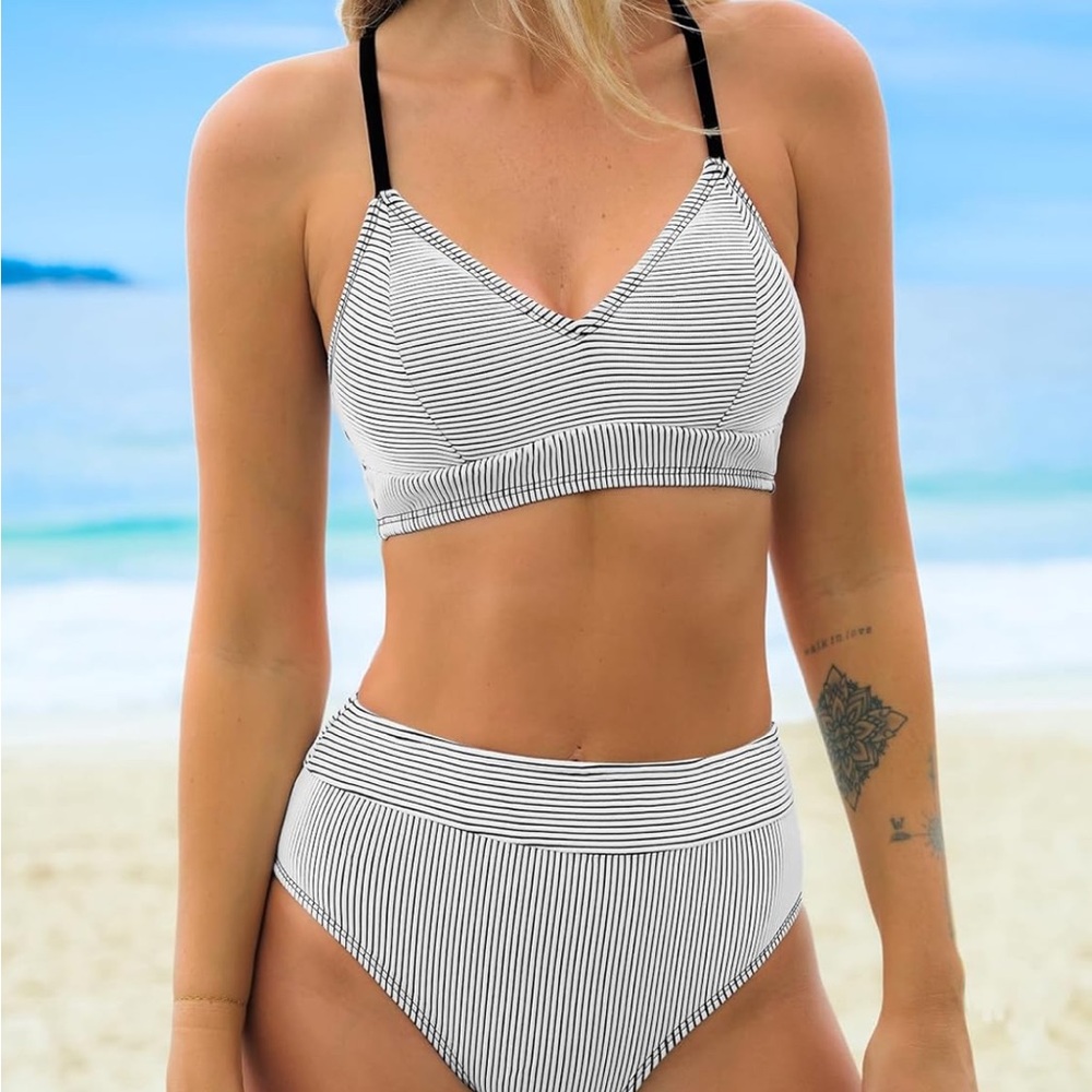 Cupshe Black and White Striped Bikini